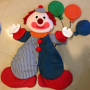 Plush clown wall decorations